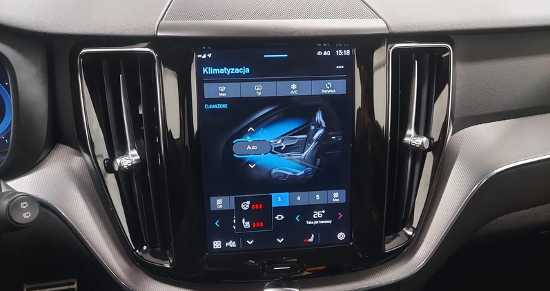 Volvo XC 60 cena 177000 przebieg: 39542, rok produkcji 2022 z Krynica Morska małe 277